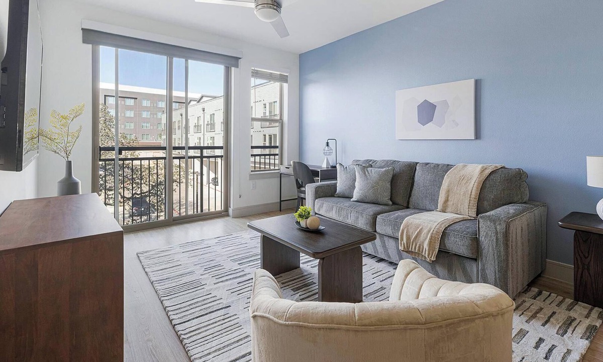Scofield Farms Apartment | Landing | Stunning 1BD, Gym, Pool