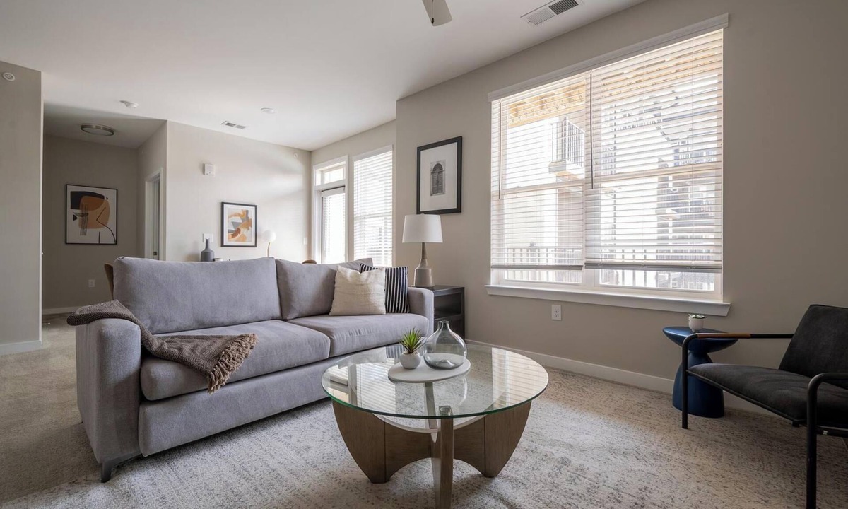Huntersville Apartment | Landing | Stunning 1BD, Pool, Clubhouse