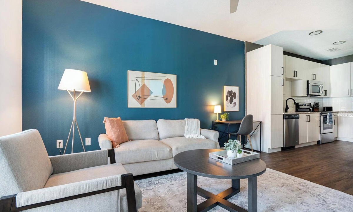 Tropic Apartment | Landing | Stunning 1BD, Pool, Courtyard