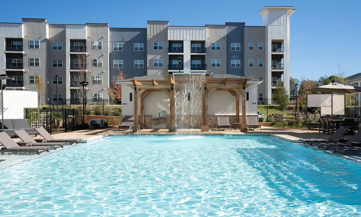 Town Center Apartment | Landing | Stunning 2BD, Game Room, Pool