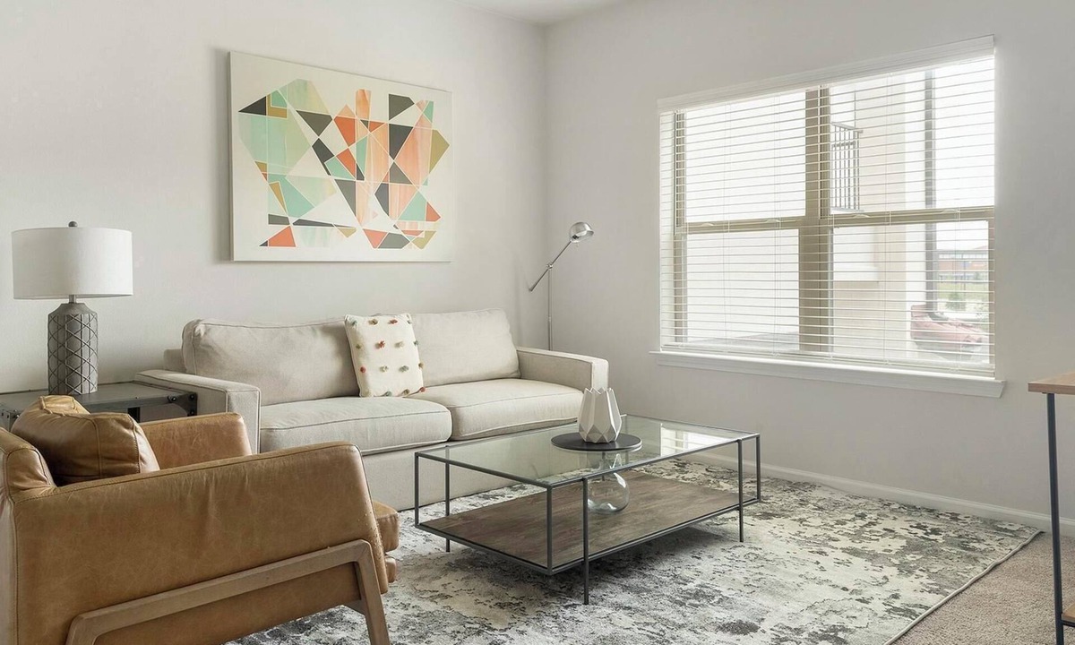 Pflugerville Apartment | Landing | Stylish 1BD, Yoga Studio, Pool