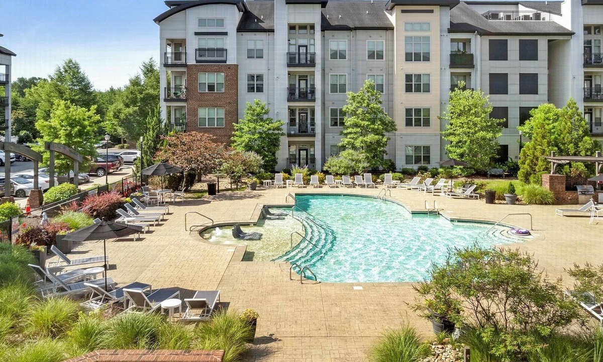 Paw Creek Apartment | Landing | Stylish 1BD, Gym, Clubhouse