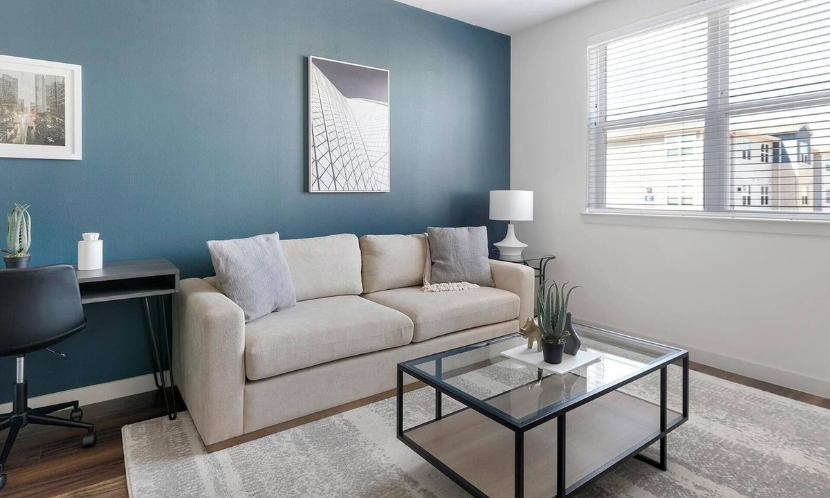 Fate Apartment | Landing | Stylish 1BD, Gym, Pool