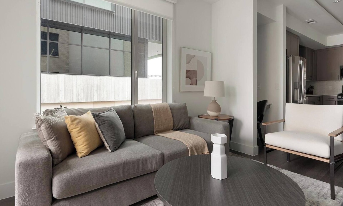 Zilker Apartment | Landing | Stylish 1BD, Gym