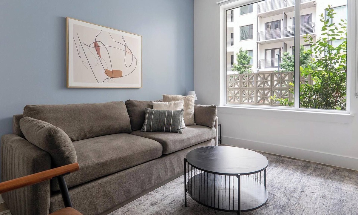 Zilker Apartment | Landing | Stylish 1BD, Gym