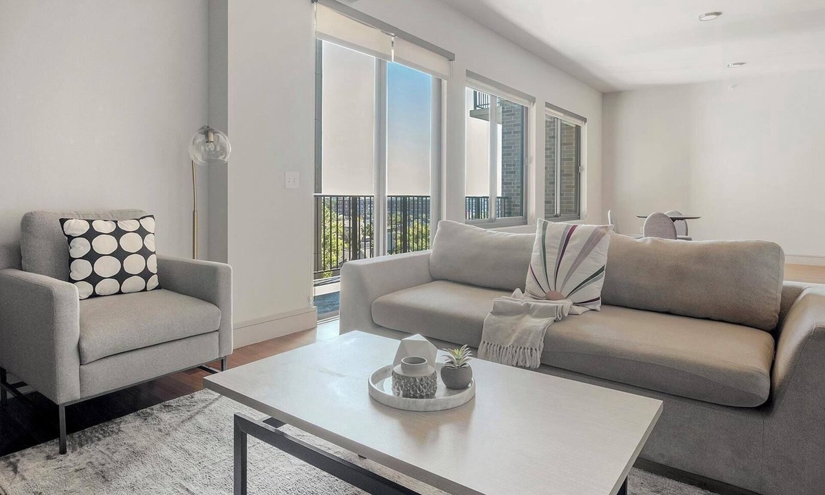 Houston Apartment | Landing | Stylish 1BD, Tennis Court, Pool