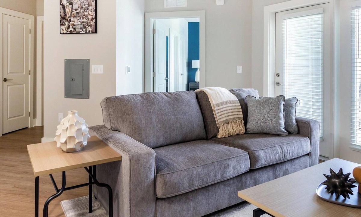 Fort Myers Apartment | Landing | Stylish 1BD, Gym, Clubhouse