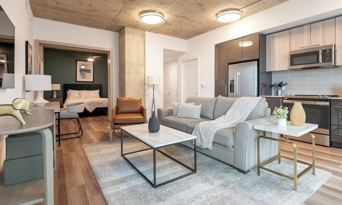 Baileys Crossroads Apartment | Landing | Stylish 2BD, Game Room, Gym