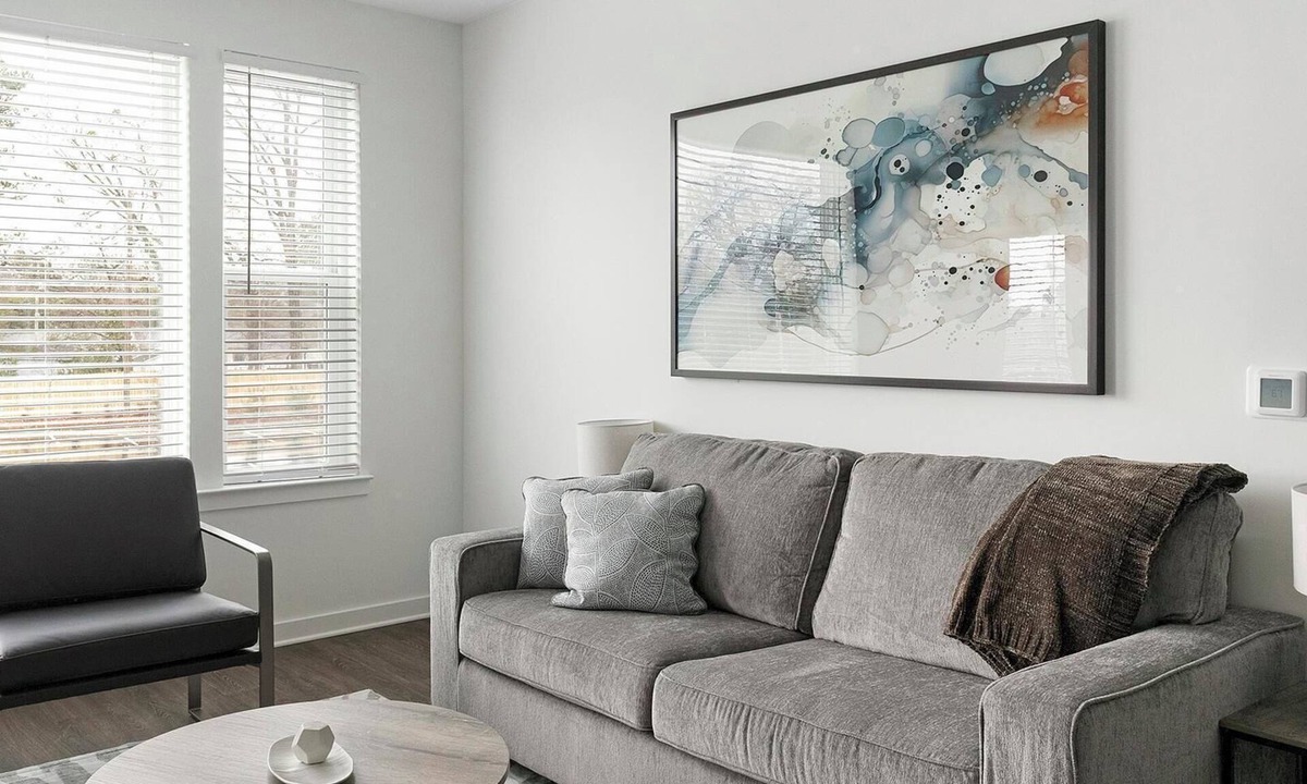 East Raleigh Apartment | Landing | Stylish 2BD, Gym, Clubhouse