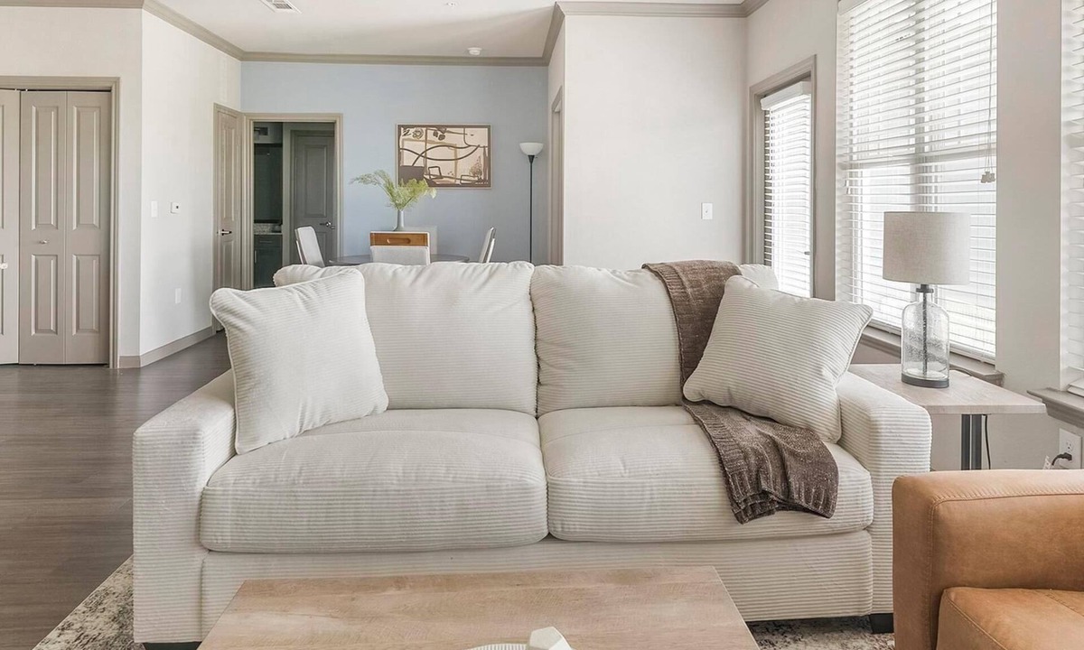 Baytown Apartment | Landing | Stylish 2BD in Bellview Acres Whiting