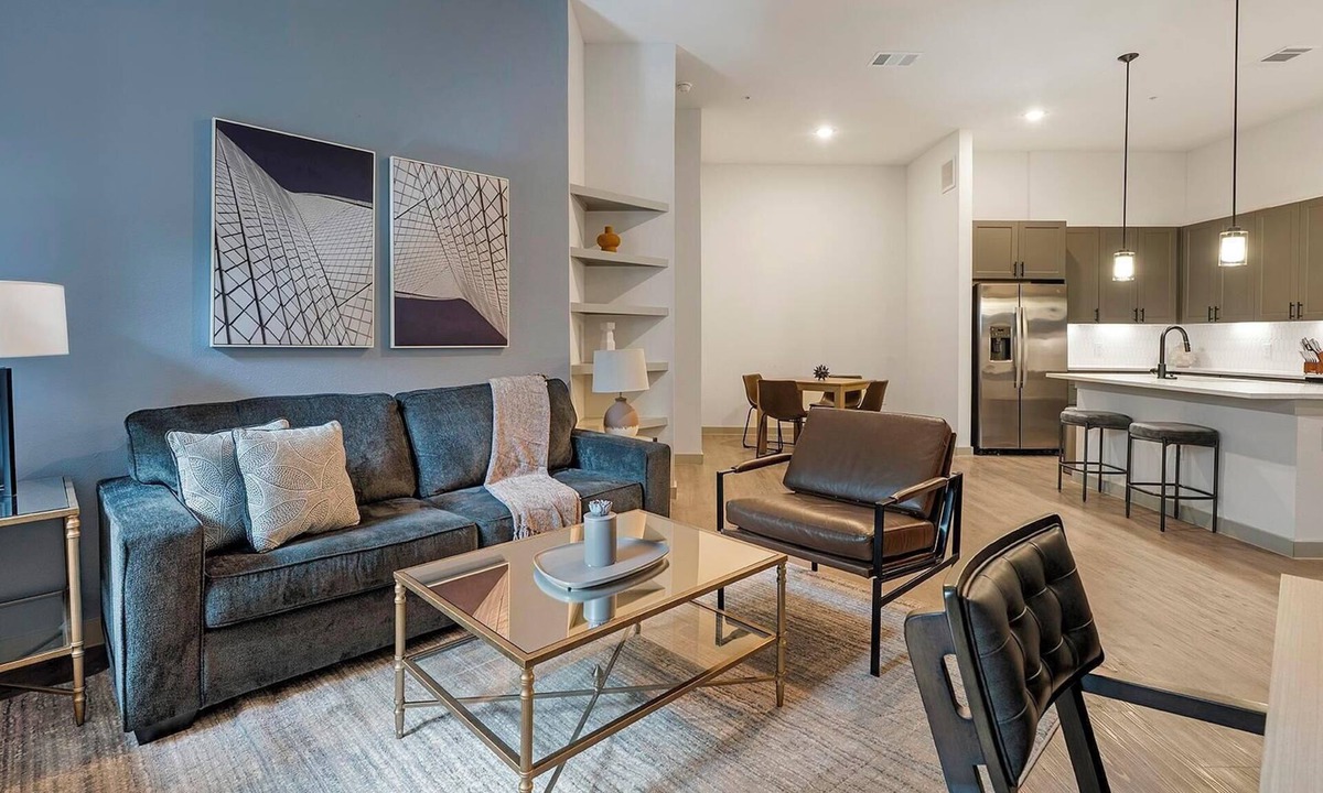 MLK Apartment | Landing | Stylish 2BD, Rooftop Lounge, Gym