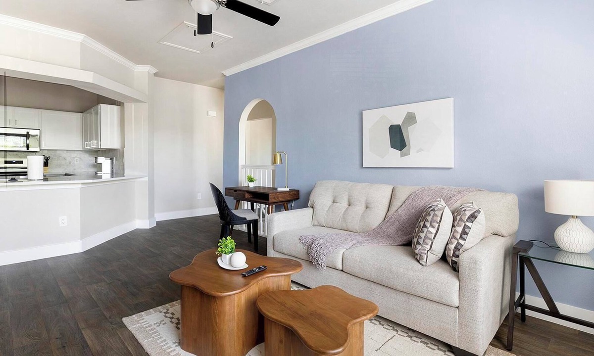 Fort Worth Apartment | Landing | Stylish 3BD in Cityview