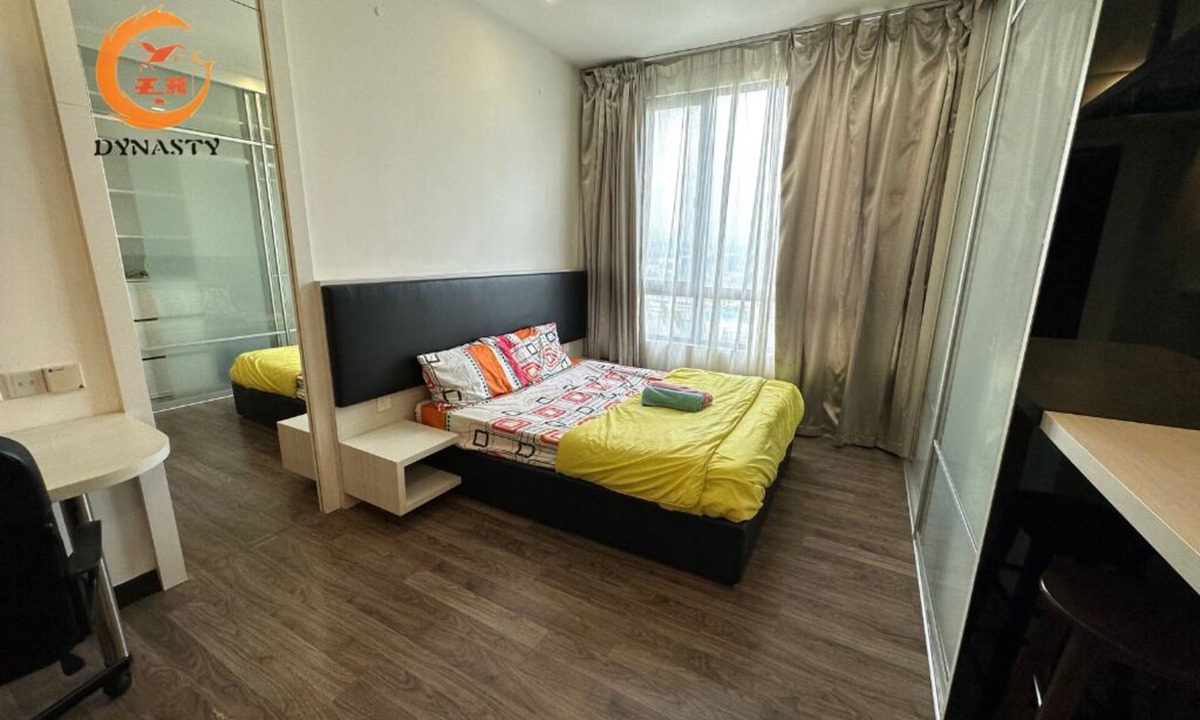 Kampung Bukit Dukong Apartment | Landmark residence cozy Studio with Netflix