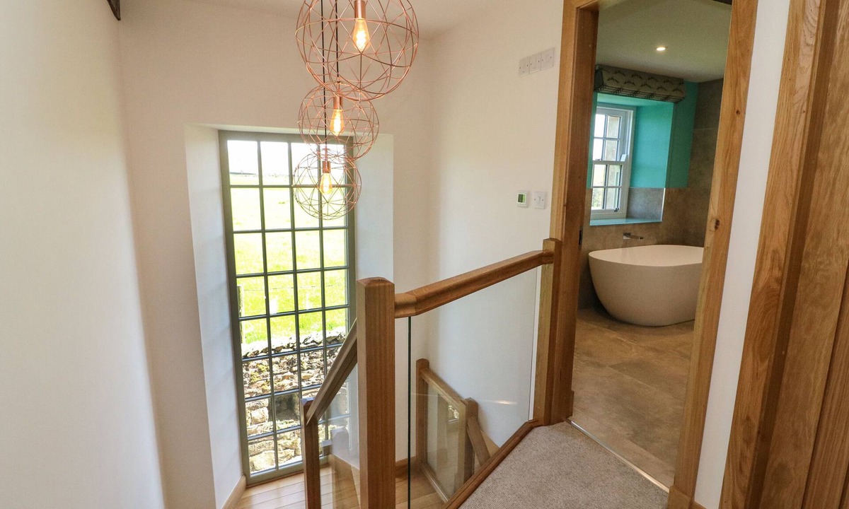 Fourstones Near Bentham Cottage | Lanshaw House