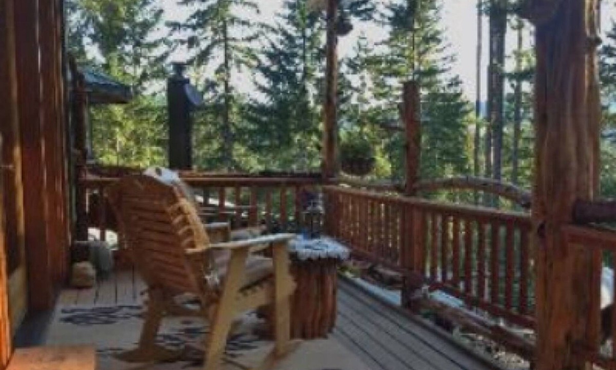 Saginaw Bed & Breakfast | Lanzarotta Bed and Breakfast