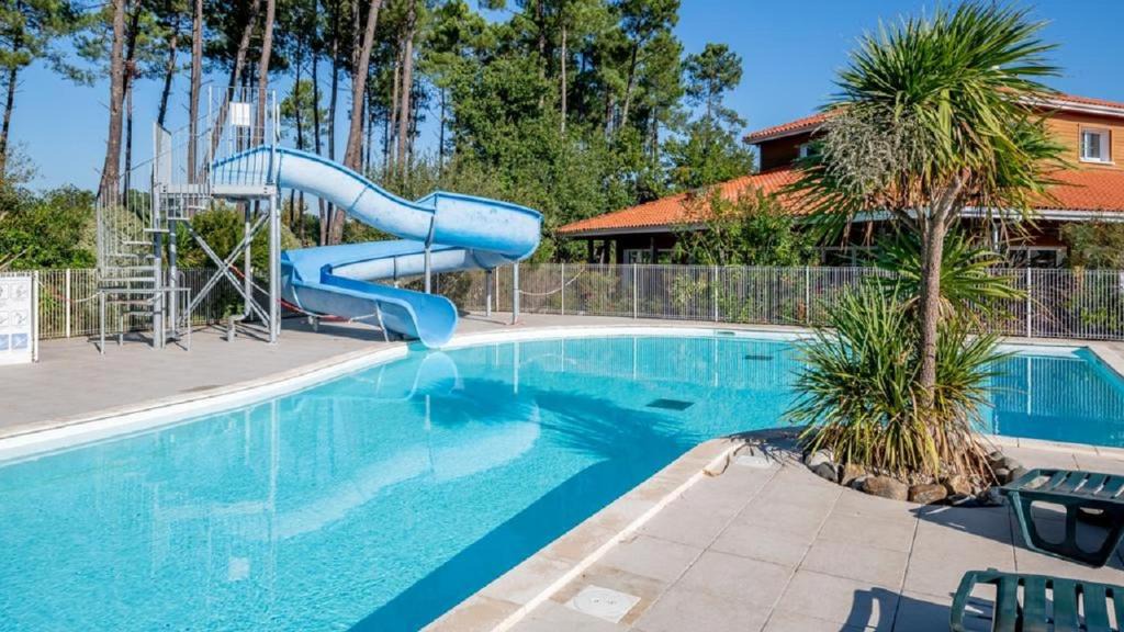 Parentis-en-Born Resort | Laouchet Le Hameau des Grands Lacs