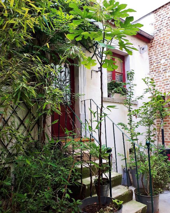 Charonne Apartment | lapetitemaisondeparis