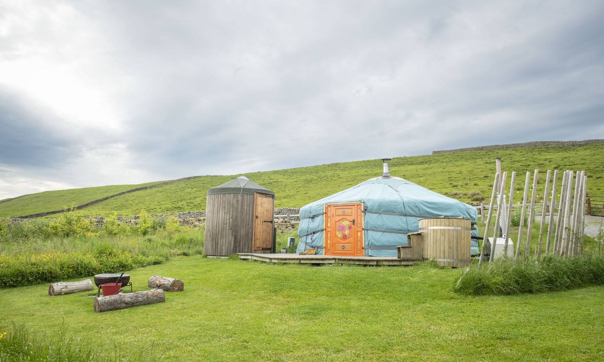 Hawes Cabin | Lapwing Yurt, Askrigg