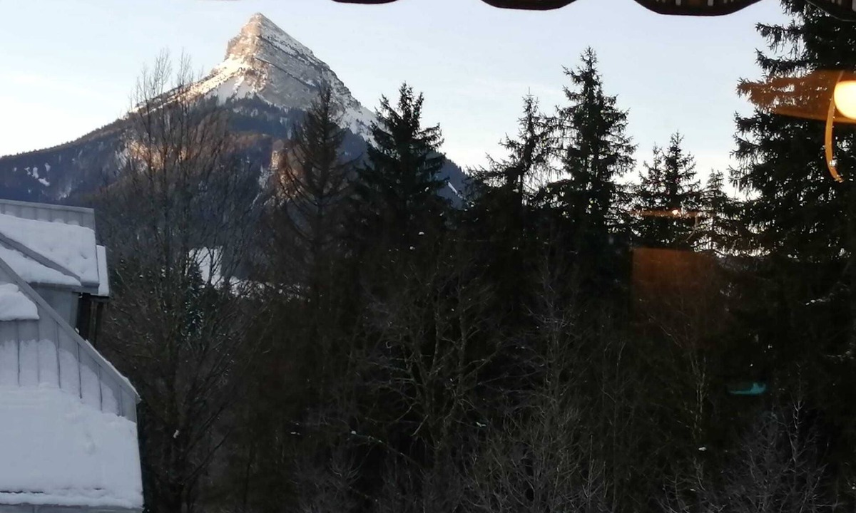 Saint-Pierre-de-Chartreuse Apartment | Large south-facing studio