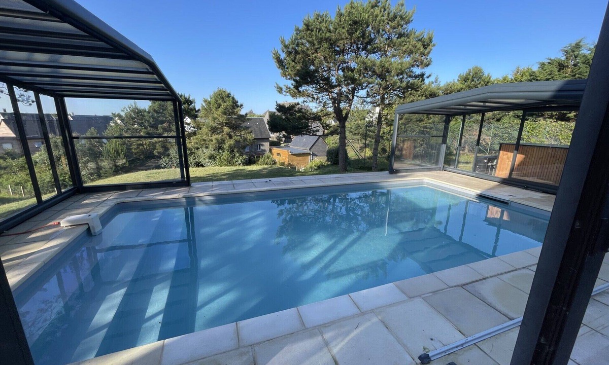 Quend-Plage-les-Pins Villa | Large 14 Pers villa with heated pool 200 m from the sea