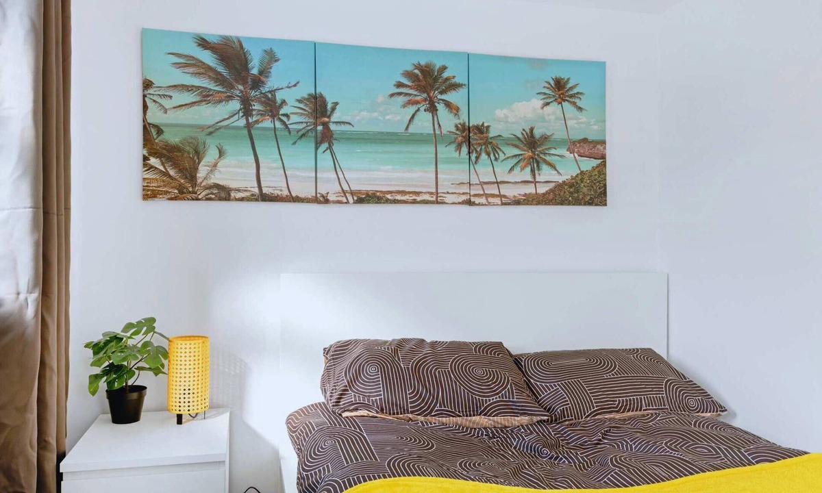 Alfreton House | Large 4 BED - 3BATH House