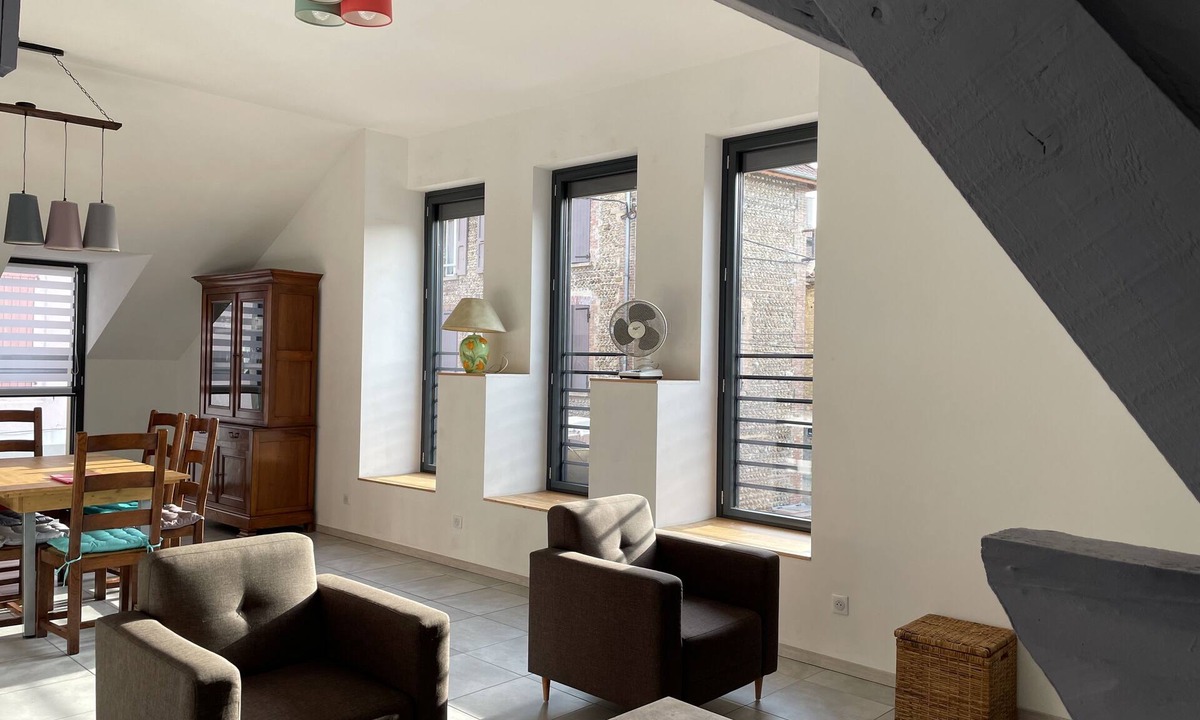 La Cote-Saint-Andre Apartment | Large apartment in the heart of La Côte Saint André