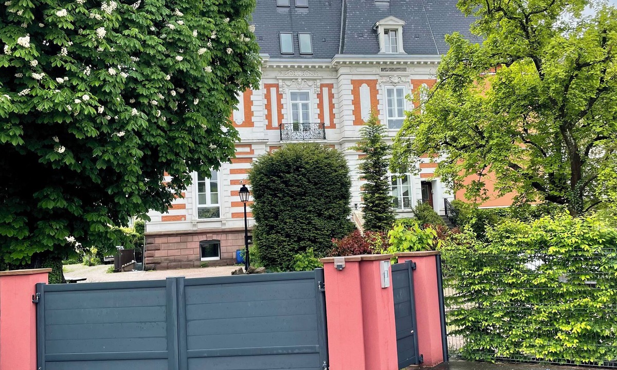 Guebwiller Apartment | Large Apartment - Ground Floor Large Garden