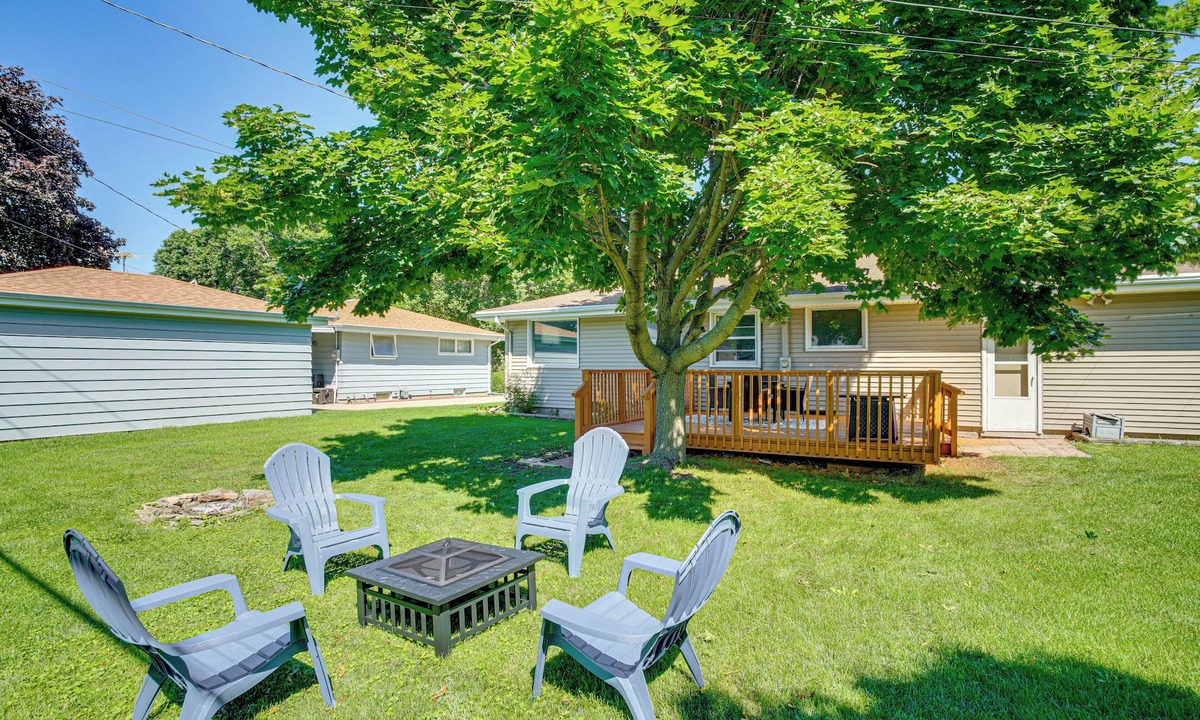 Sheboygan House | Large Backyard, Walk to Hospital: Sheboygan Abode!
