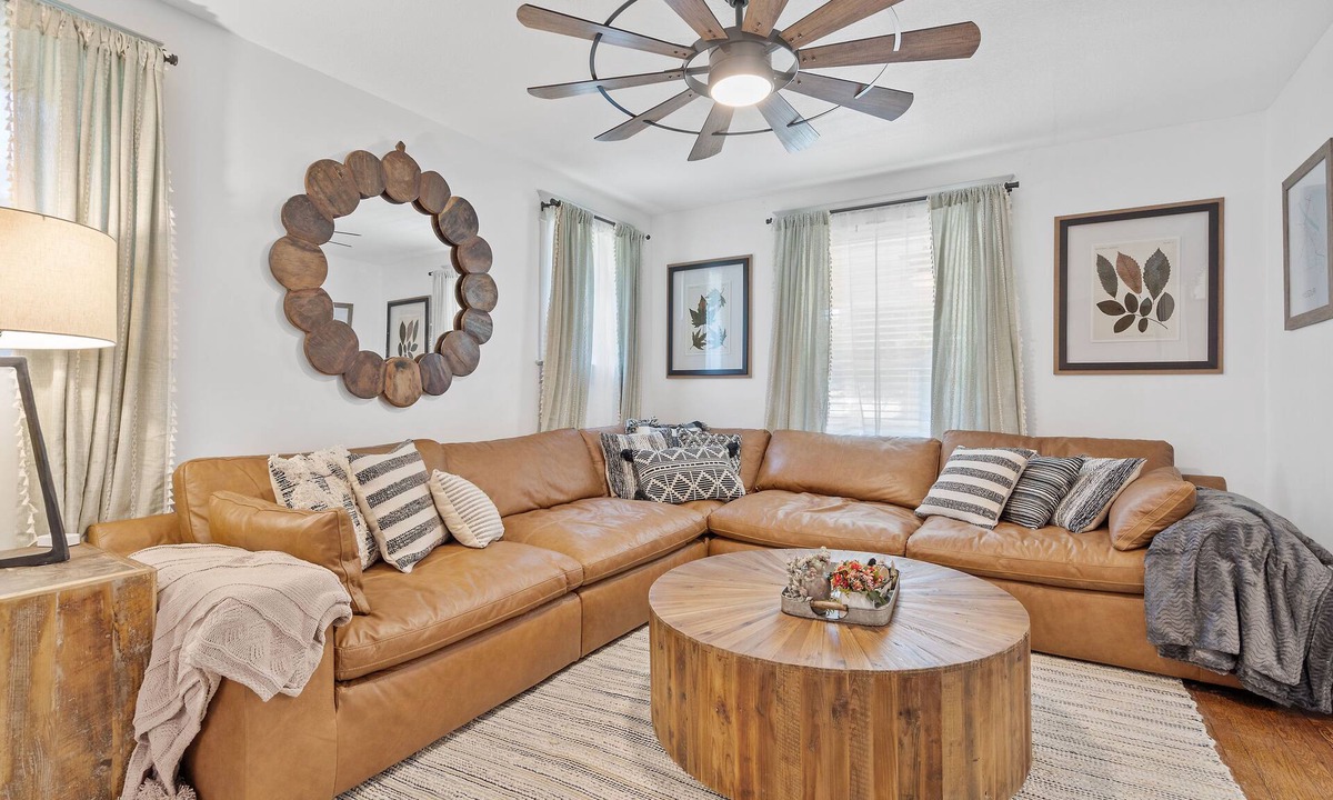 Hanover Place House | Large Beautiful Midtown Home with Private Parking!