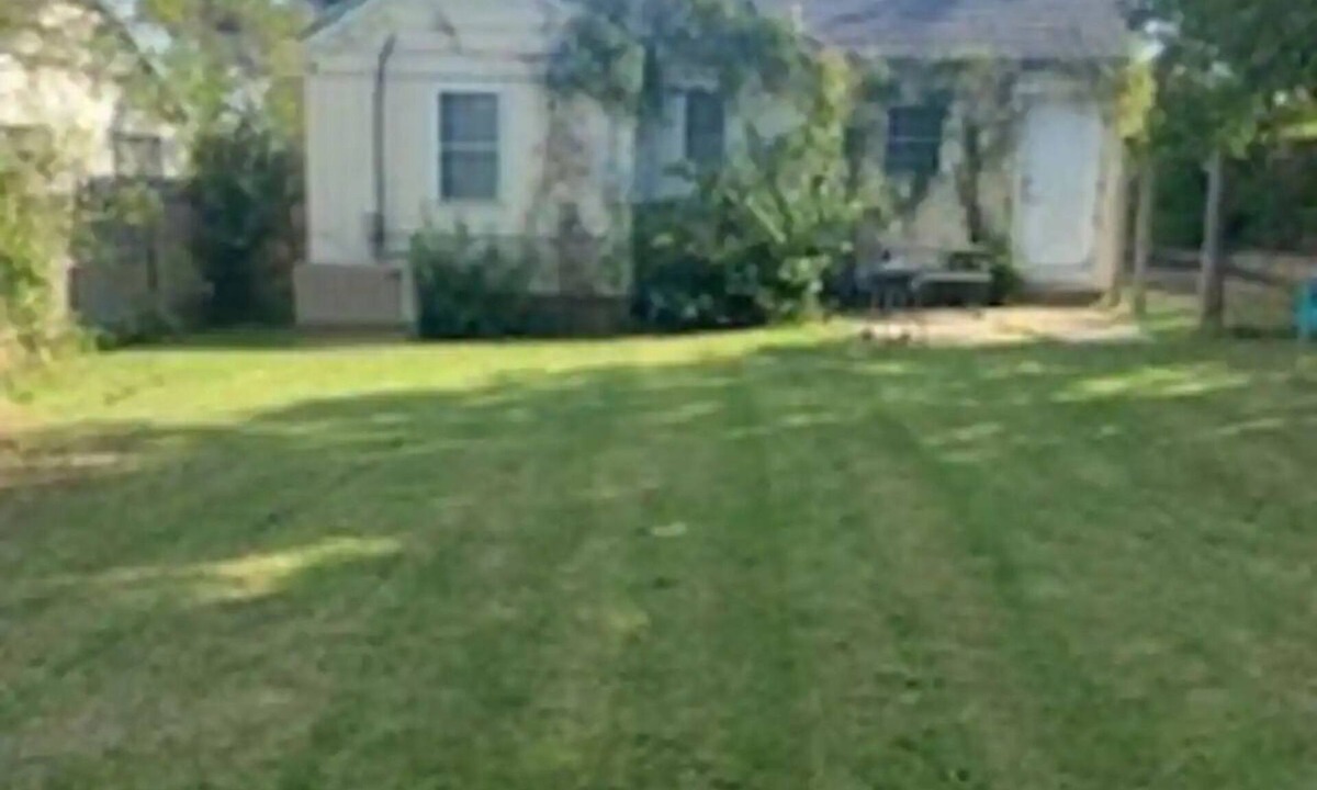 Lawton House | Large Bed Truck Parking 2 miles to Fort Sill W/D