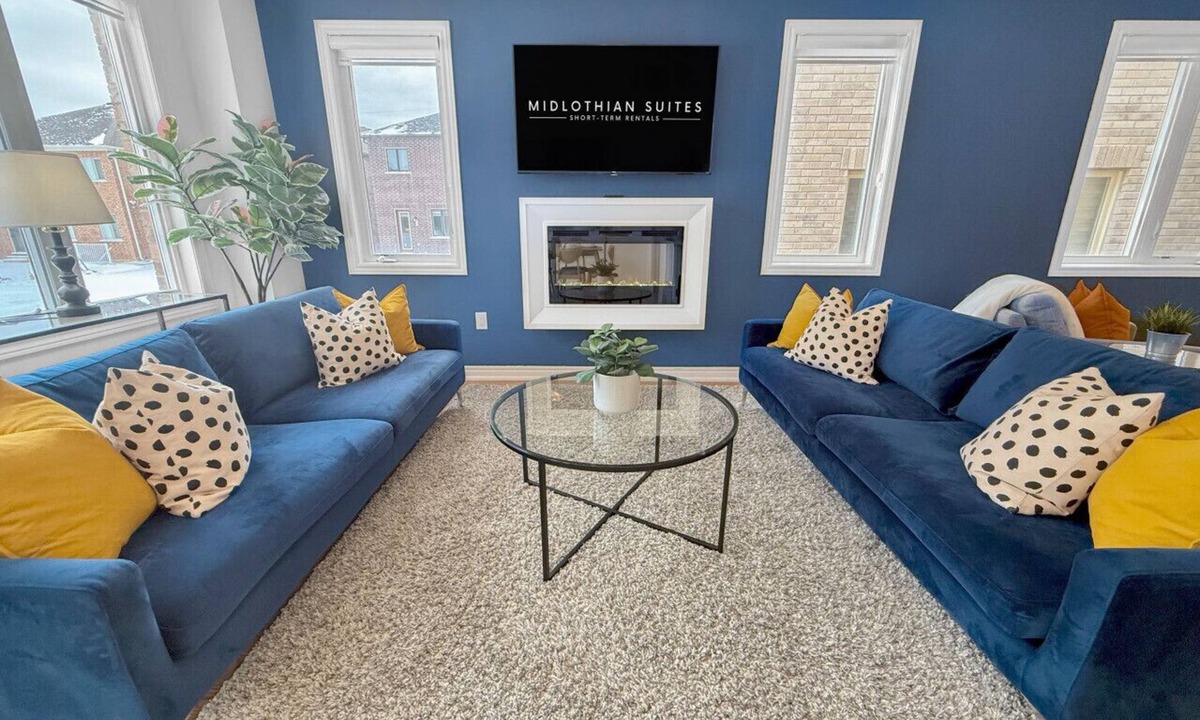 Watertown House | Large & brand new, centrally located | GN