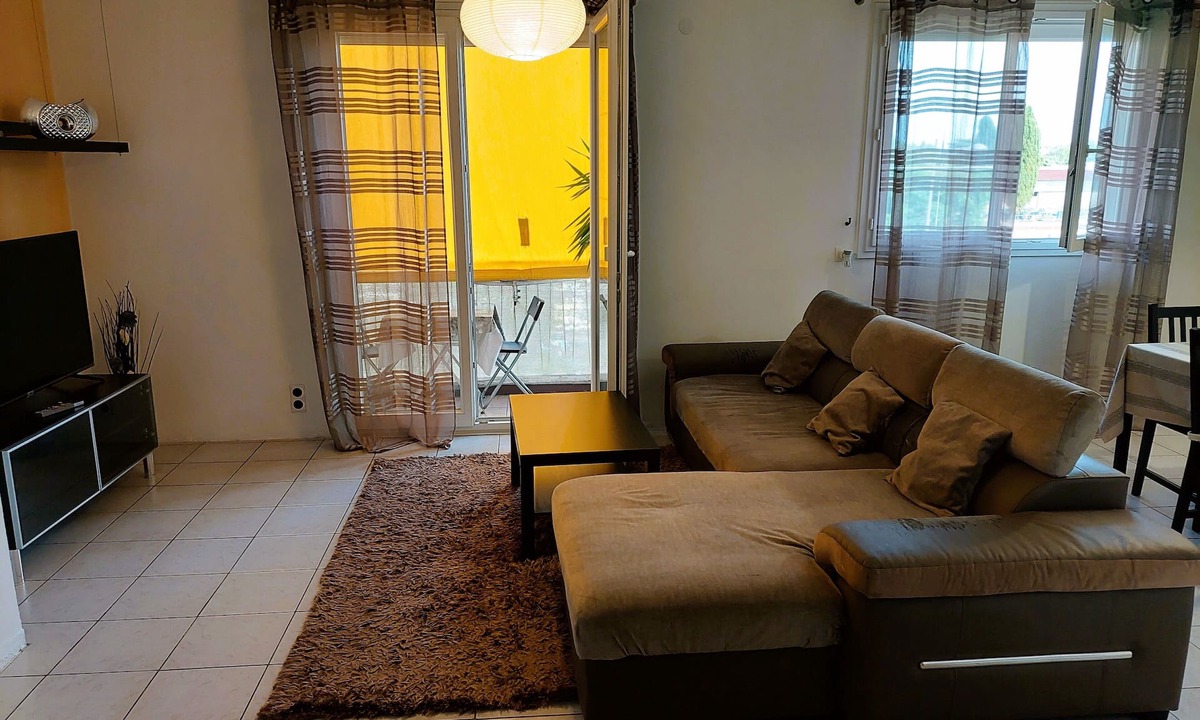 Saint-Martin Apartment | Large, bright T4 - 6 people - Beaches & center Montpellier