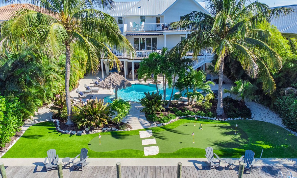 Anna Maria House | Large Canal Front Family Rental on Anna Maria with Pool, Dock and Mini Golf!