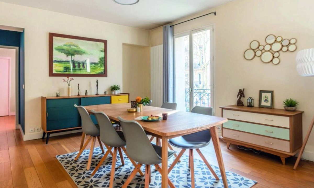 Quartier Sainte-Marguerite Apartment | Large charming flat between Bastille and Marais