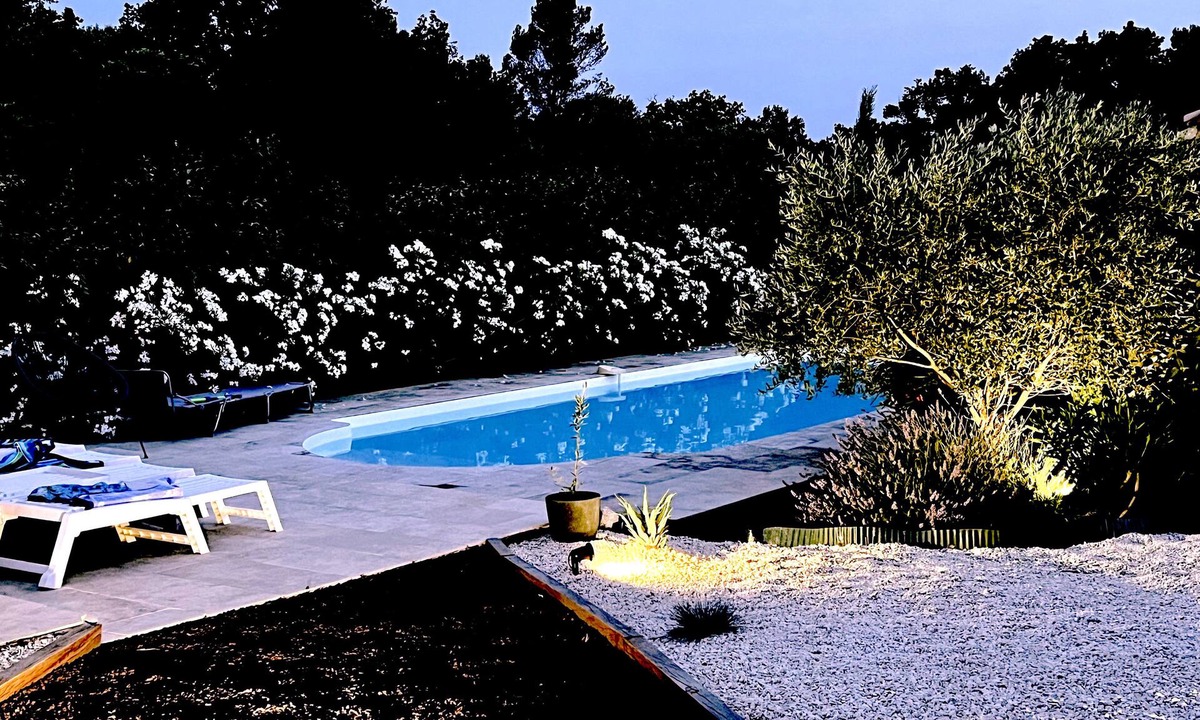 Saint-Victor-des-Oules Villa | Large, comfortable 8-bedroom villa