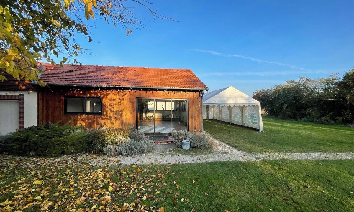 Varennes-Changy House | Large, comfortable gîte for families or groups - Nature & calm 1 hour from Paris