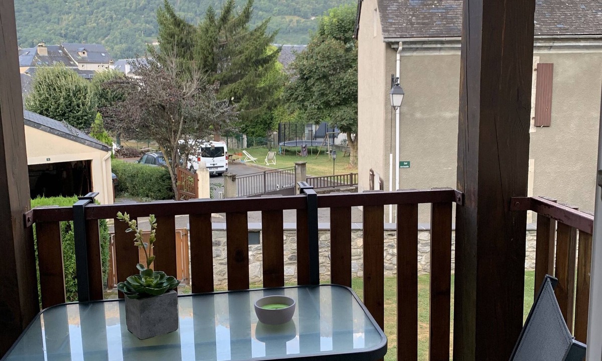 Esquieze-Sere Apartment | Large, comfortable apartment