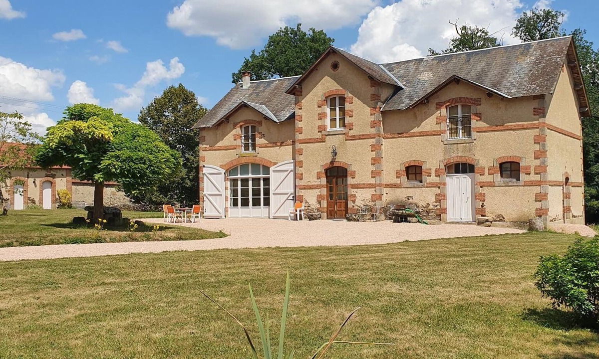 Betete House | Large, comfortable house in a green setting (sleeps 12)