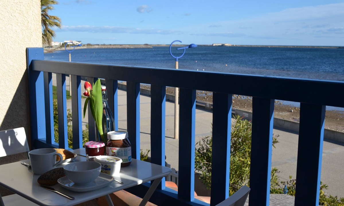 Gruissan House | Large, comfortable villa facing the beach - Fully air-conditioned