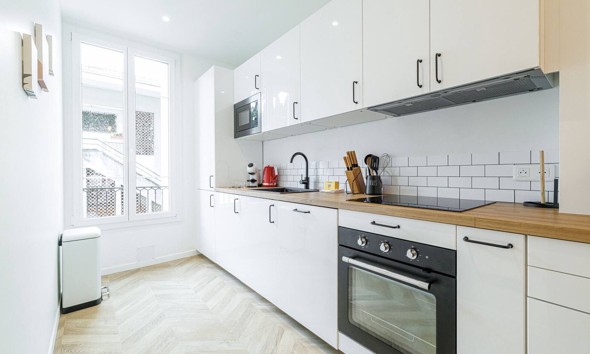 Saint-Sylvestre Apartment | Large & Confort 2 Bdr Renovated