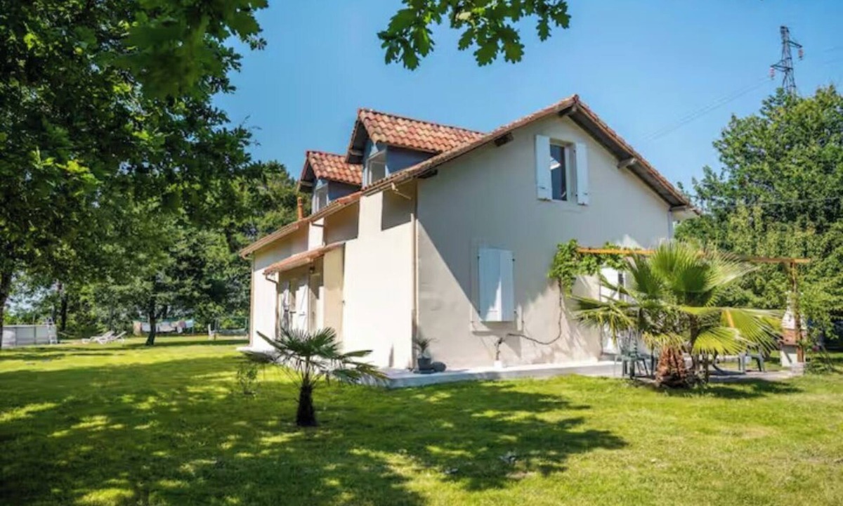 Morcenx House | Large country house with pool and jacuzzi