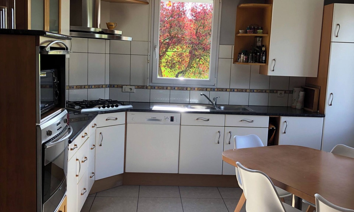 Meneac House | LARGE COUNTRY HOUSE