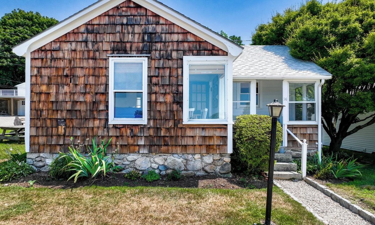 Waterford Cottage | Large Family-Friendly Cottage