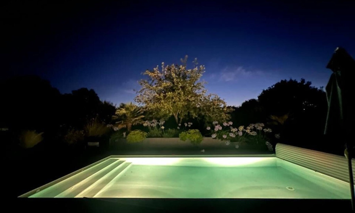 Guerande House | Large family home with heated outdoor pool, near medieval town