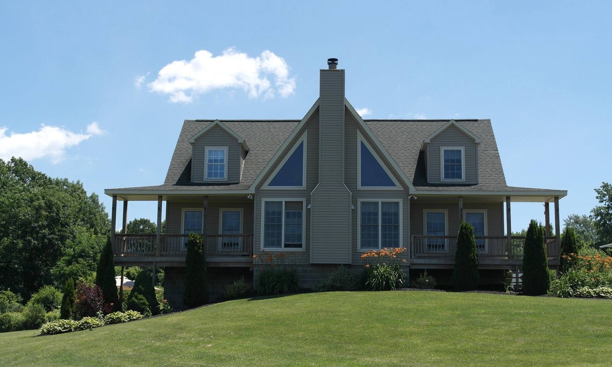 Naples House | Large Finger Lakes Getaway - 5 BR with Bath Access!