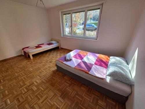 Alt-Wiedikon Apartment | Large Flats, Zurich City Center - SCHB
