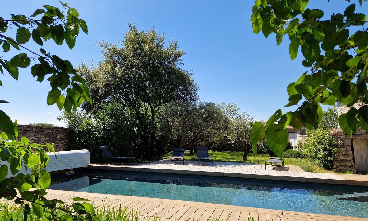 Saint-Privat-de-Champclos House | Large family farmhouse Provence occitane (Gard)