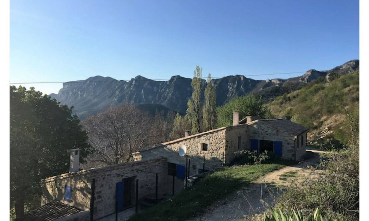 Mornans House | Large group lodgings for 20 p