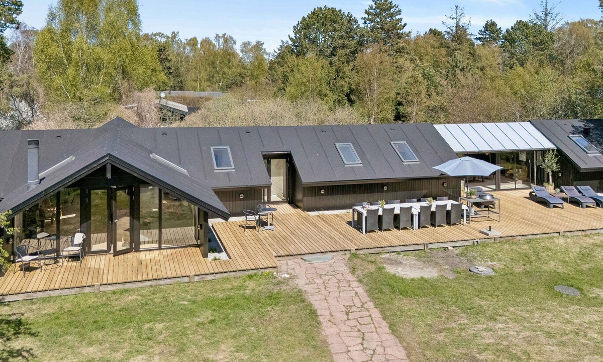 Rrvig House | Large holiday home near beach and Rørvig Harbour