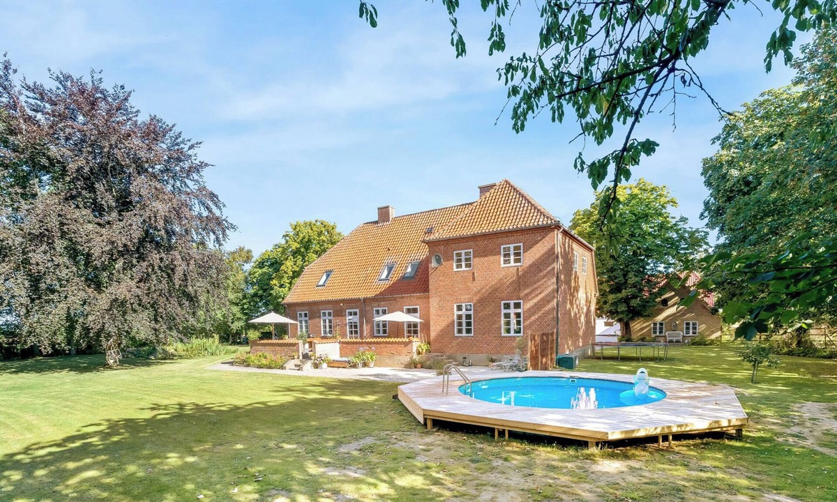 Dannemare House | Large holiday home with pool on South Lolland coast